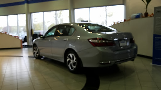 Honda Dealer «Honda of Ames», reviews and photos, 220 Kitty Hawk Dr, Ames, IA 50010, USA