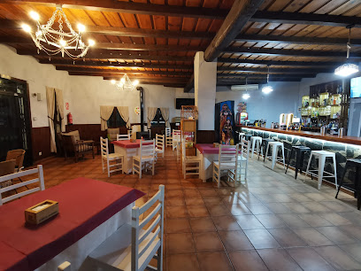 Bar restaurante La acuarela - Carretera de la zarza, 10840 Moraleja, Cáceres, Spain