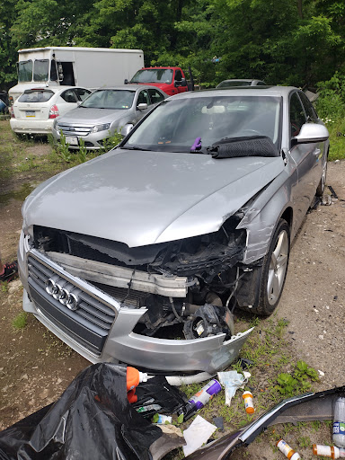 Auto Body Shop «Precision Body & Services Inc», reviews and photos, 506 Cochran Mill Rd, Clairton, PA 15025, USA