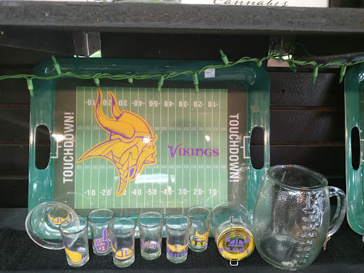 Tobacco Shop «Hypnotized Smoke Shop», reviews and photos, 2967 Patterson Rd, Florissant, MO 63031, USA