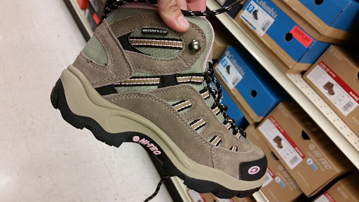 Sporting Goods Store «Academy Sports + Outdoors», reviews and photos, 610 El Camino Alto Drive, Springfield, MO 65810, USA