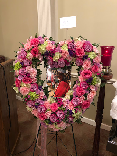 Funeral Home «Forest Park Lawndale Funeral Home», reviews and photos, 6900 Lawndale St, Houston, TX 77023, USA