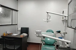 Perfect 32 dental clinic image