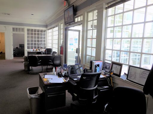 Used Car Dealer «Pre-Owned Car & Truck Liquidation Center», reviews and photos, 1510 S Military Hwy, Chesapeake, VA 23320, USA