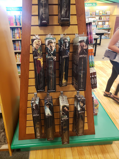 Book Store «Barnes & Noble», reviews and photos, 3195 28th St SE, Grand Rapids, MI 49512, USA