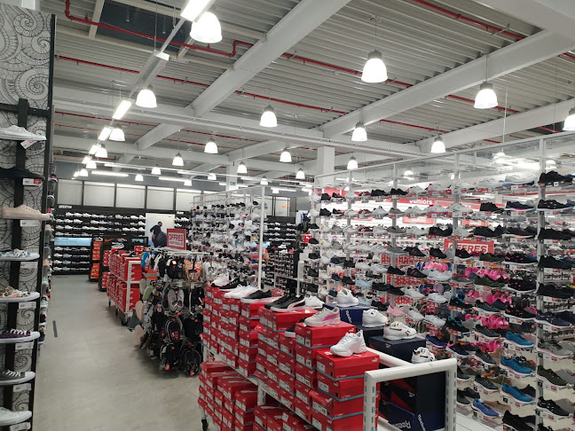 Beoordelingen van Sports Direct in Brussel - Sportwinkel