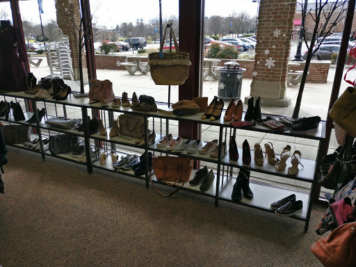Used Clothing Store «Clothes Mentor», reviews and photos, 1369 Wilmington Pike, West Chester, PA 19382, USA