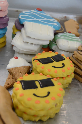 Pet Supply Store «Woofables Gourmet Dog Bakery», reviews and photos, 100 Oakdale Blvd #400, Coralville, IA 52241, USA