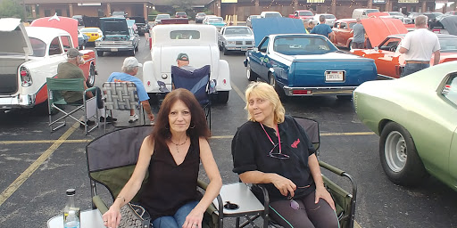 Bowling Alley «Laraway Lanes», reviews and photos, 1009 W Laraway Rd, New Lenox, IL 60451, USA