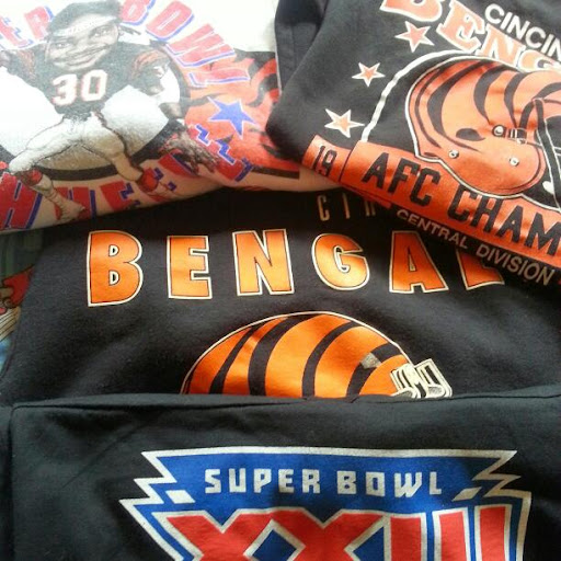 Wholesaler «Pixel 19 Vintage Clothing LLC», reviews and photos, 211 Klotter Ave, Cincinnati, OH 45219, USA