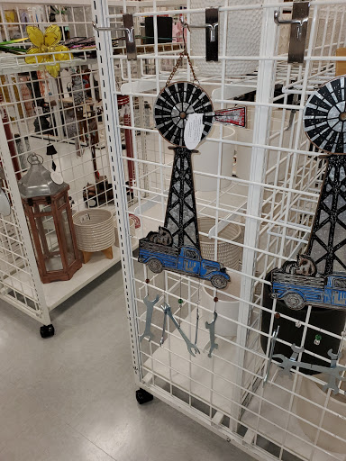 Shopping Mall «Coralwood Shopping Center», reviews and photos, 2301 Del Prado Blvd S, Cape Coral, FL 33990, USA