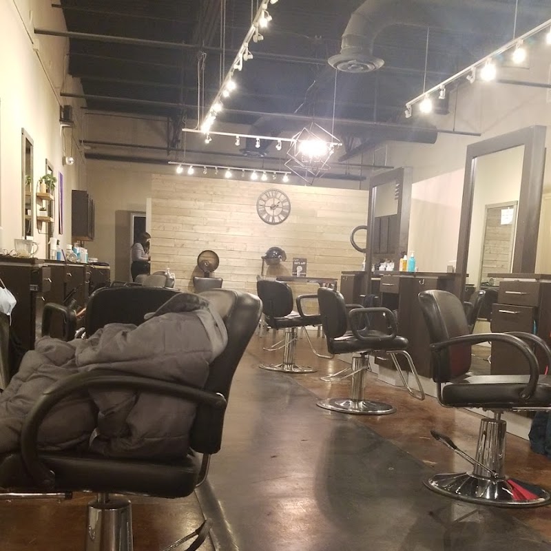 Roots Salon