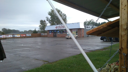 Liquor Store «Apple River Liquor», reviews and photos, 520 Main St, Somerset, WI 54025, USA