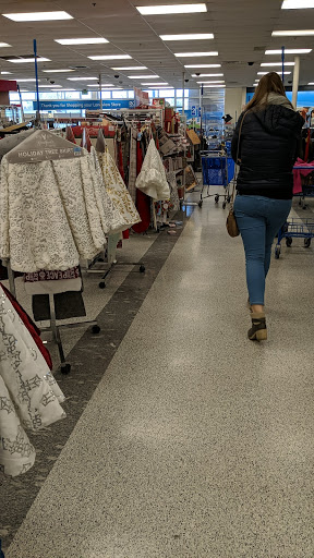 Clothing Store «Ross Dress for Less», reviews and photos, 1711 W Loop 281, Longview, TX 75604, USA