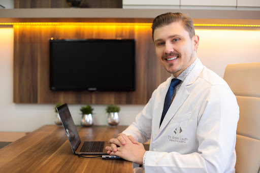 Dr. André Lauth - Dermatologista Curitiba