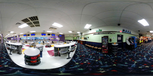 Bowling Alley «Lenawee Recreation Bowling Center», reviews and photos, 520 College Ave, Adrian, MI 49221, USA