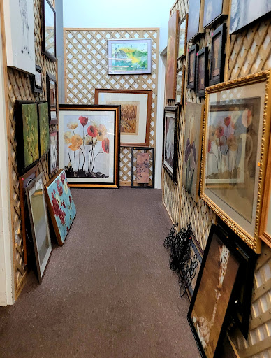 Thrift Store «Village Thrift», reviews and photos, 830 N Apollo Blvd, Melbourne, FL 32935, USA