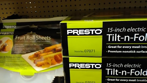 Convenience Store «Bi-Mart», reviews and photos, 4315 SE Woodstock Blvd, Portland, OR 97206, USA