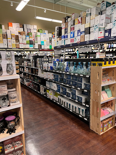 Wine Store «Total Wine & More», reviews and photos, 394 N Moorpark Rd, Thousand Oaks, CA 91360, USA