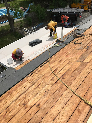 Roofing Contractor «Ferreira Company», reviews and photos, 1 Knotty Walk, Taunton, MA 02780, USA