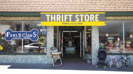 Paws & Claws Thrift Store, 132 E Broad St, Groveland, FL 34736, USA, 