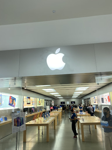 Computer Store «Apple Willowbrook Mall», reviews and photos, 2000 Willowbrook Dr, Houston, TX 77064, USA