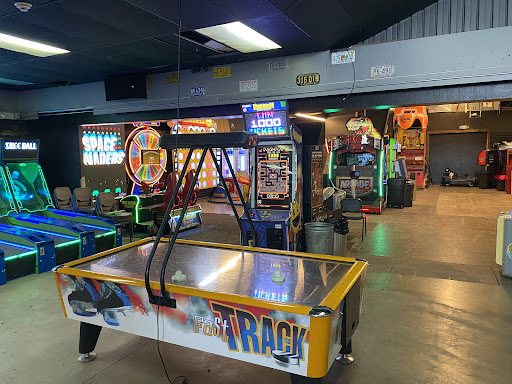 Amusement Center «Lightspeed Go-Karts & Laser Tag», reviews and photos, 4251 S 27th St, Greenfield, WI 53221, USA
