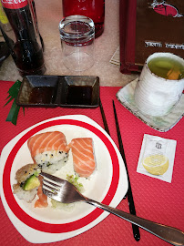 Plats et boissons du Restaurant japonais Sushi Académie à Villefranche-sur-Saône - n°18
