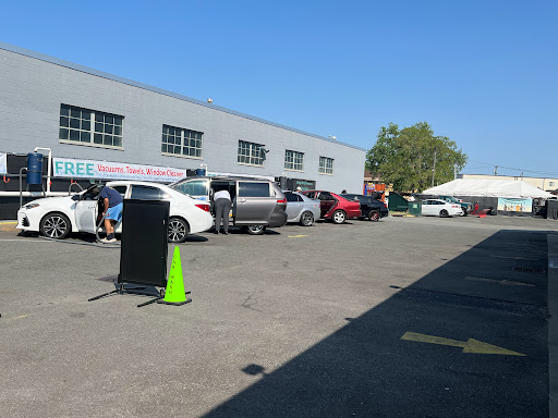 MFT $8 Car Wash UNDER NEW OWNERSHIP en South Hackensack