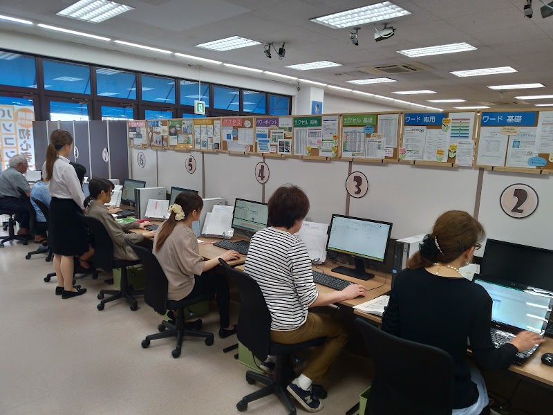 パソコン教室YESパソコン学院 八文字屋書店 泉校