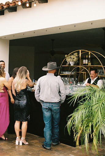 BLVD - DJs & Photo Booths image