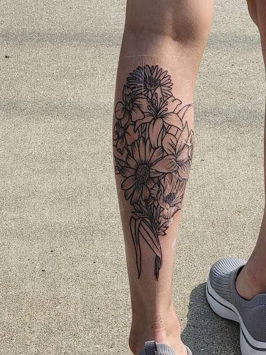 Tattoo Shop «Queen City Classic Tattoos», reviews and photos, 1323 Wabash Ave, Terre Haute, IN 47807, USA