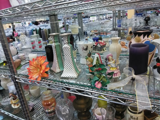 Thrift Store «Goodwill Port St. Lucie/Gatlin Store & Donation Center», reviews and photos