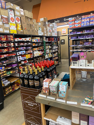 Furniture Store «Cost Plus World Market», reviews and photos, 2155 W 22nd St #500, Oak Brook, IL 60523, USA