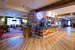Broadland View Brewers Fayre image