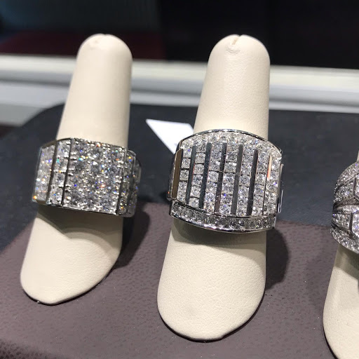 Jewelry Store «Unclaimed Diamonds», reviews and photos, 113 S 8th St, Philadelphia, PA 19106, USA