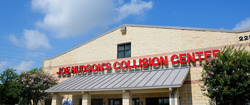 Auto Body Shop «Joe Hudson Collision Center», reviews and photos, 2253 Old Denton Rd, Carrollton, TX 75006, USA