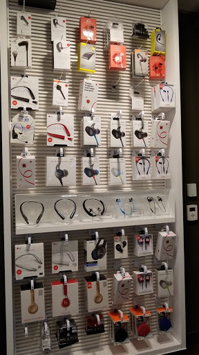 Cell Phone Store «Verizon», reviews and photos, 1405 SE Everett Mall Way a, Everett, WA 98208, USA