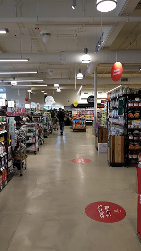 Grocery Store «Whole Foods Market», reviews and photos, 90 E Putnam Ave, Greenwich, CT 06830, USA