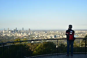 Mount Coot-Tha Summit Lookout image