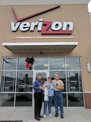 Cell Phone Store «Verizon Authorized Retailer / RW - East Stroudsburg, Pa», reviews and photos, 4543 Milford Rd #110, East Stroudsburg, PA 18301, USA