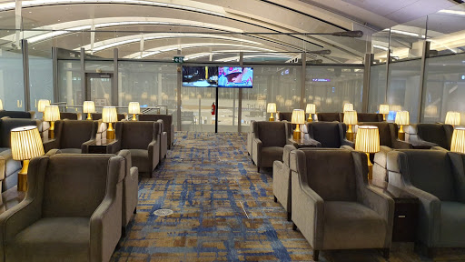 Plaza Premium Lounge (US Transborder, Terminal 1) Toronto Pearson International Airport (YYZ)