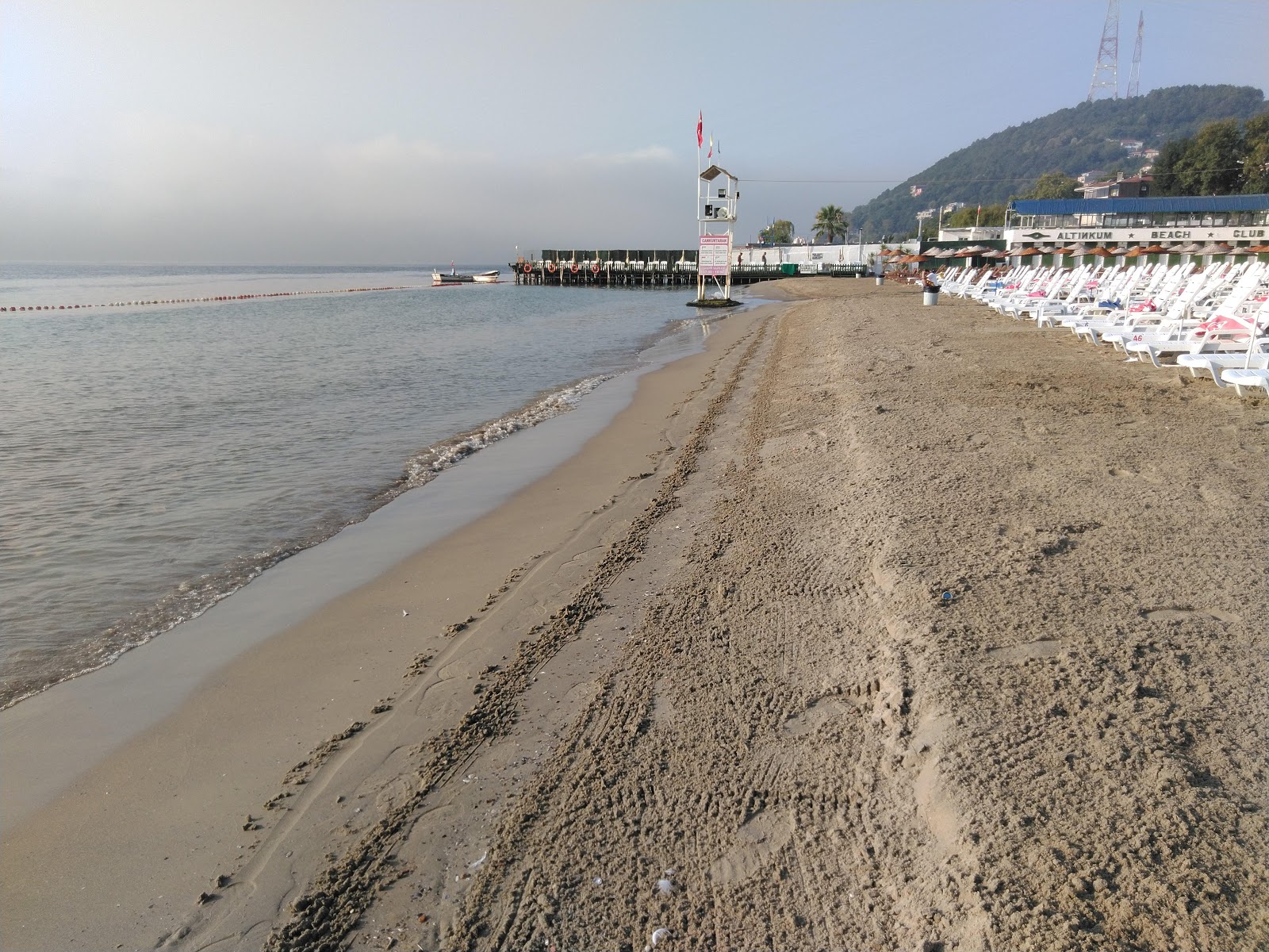 Foto di Altinkum Plaji con una costa spaziosa
