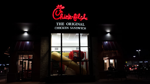 Fast Food Restaurant «Chick-fil-A», reviews and photos, 9525 North Sam Houston Pkwy E, Humble, TX 77396, USA