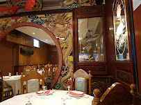 Atmosphère du Restaurant asiatique Le Palais Hon Sing à Courbevoie - n°4