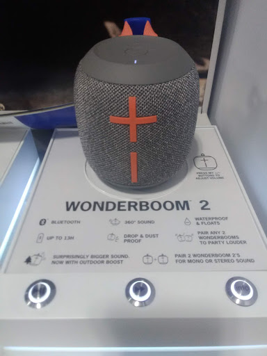 Electronics Store «Best Buy», reviews and photos, 6670 Edwardsville Crossing Dr, Edwardsville, IL 62025, USA