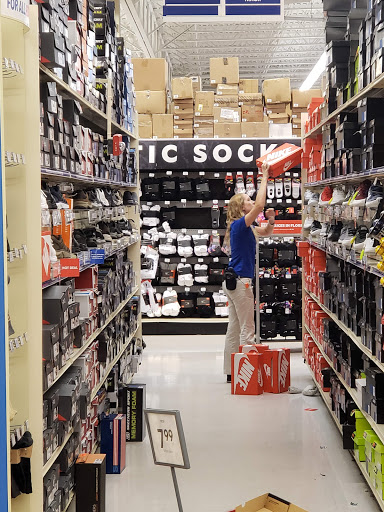 Sporting Goods Store «Academy Sports + Outdoors», reviews and photos, 7171 N Davis Hwy, Pensacola, FL 32504, USA