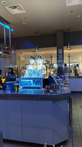 Restaurant «Main Event Entertainment», reviews and photos, 10315 W McDowell Rd, Avondale, AZ 85392, USA