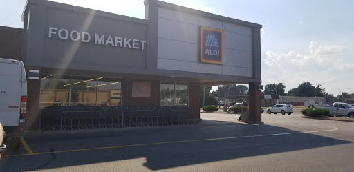 Supermarket «ALDI», reviews and photos, 1716 Vandalia St, Collinsville, IL 62234, USA