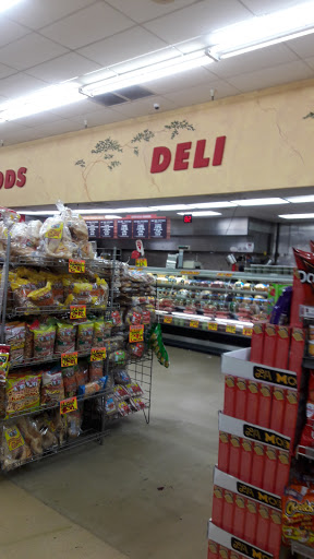 Grocery Store «Fiesta Market», reviews and photos, 160 N Bolingbrook Dr, Bolingbrook, IL 60440, USA